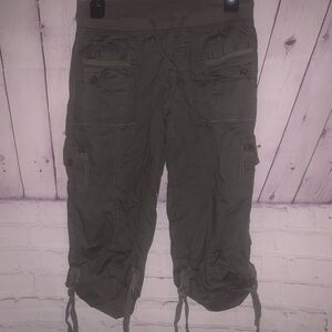 Women's Olive Capris